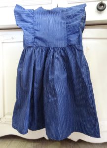 robe Manon en tissu FrouFrou devant