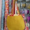 Sac cabas à franges. 2