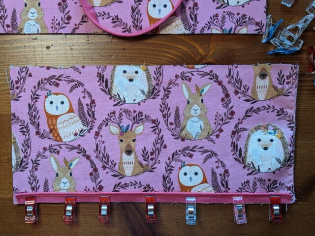 Tuto couture trousse Lily à La Boutik Créative de Rives 