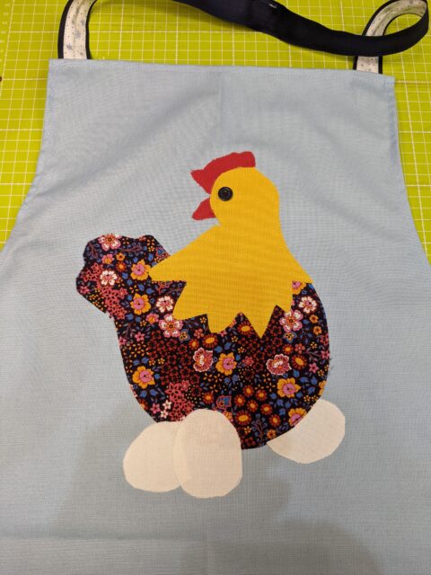 Le tablier Poulettes -8- un tuto couture La Boutik Creative de Rives