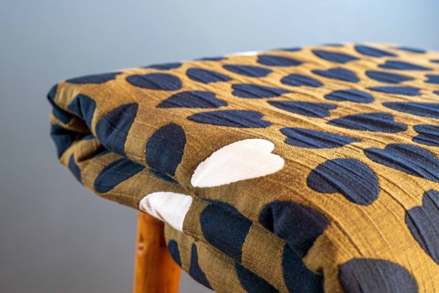 Tissu matelasse graou-3- Augunstine et Balthazard à La Boutik Creative de Rives