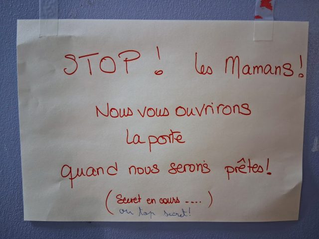 Stop Les mamans - mission top secrete!